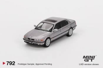 Mini GT 1/64 BMW 750IL Aspen Silver Metallic